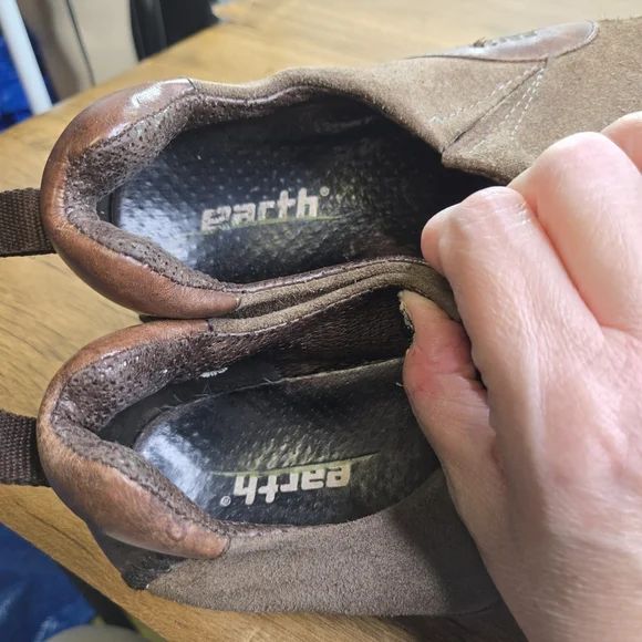 Earth Kalso Caribou Brown Suede Leather Flat Shoes - Picture 4 of 12